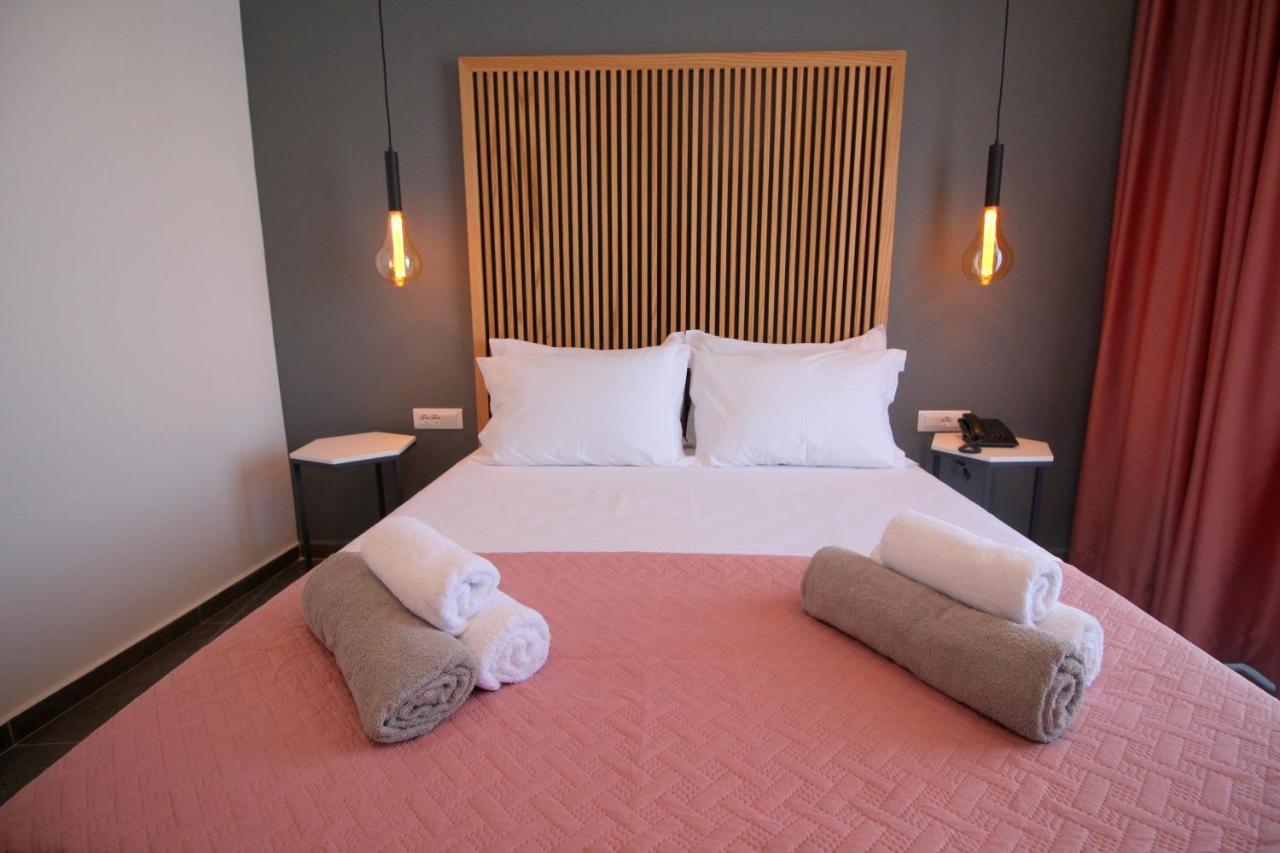 Blue Eye Hotel Ksamil Bagian luar foto