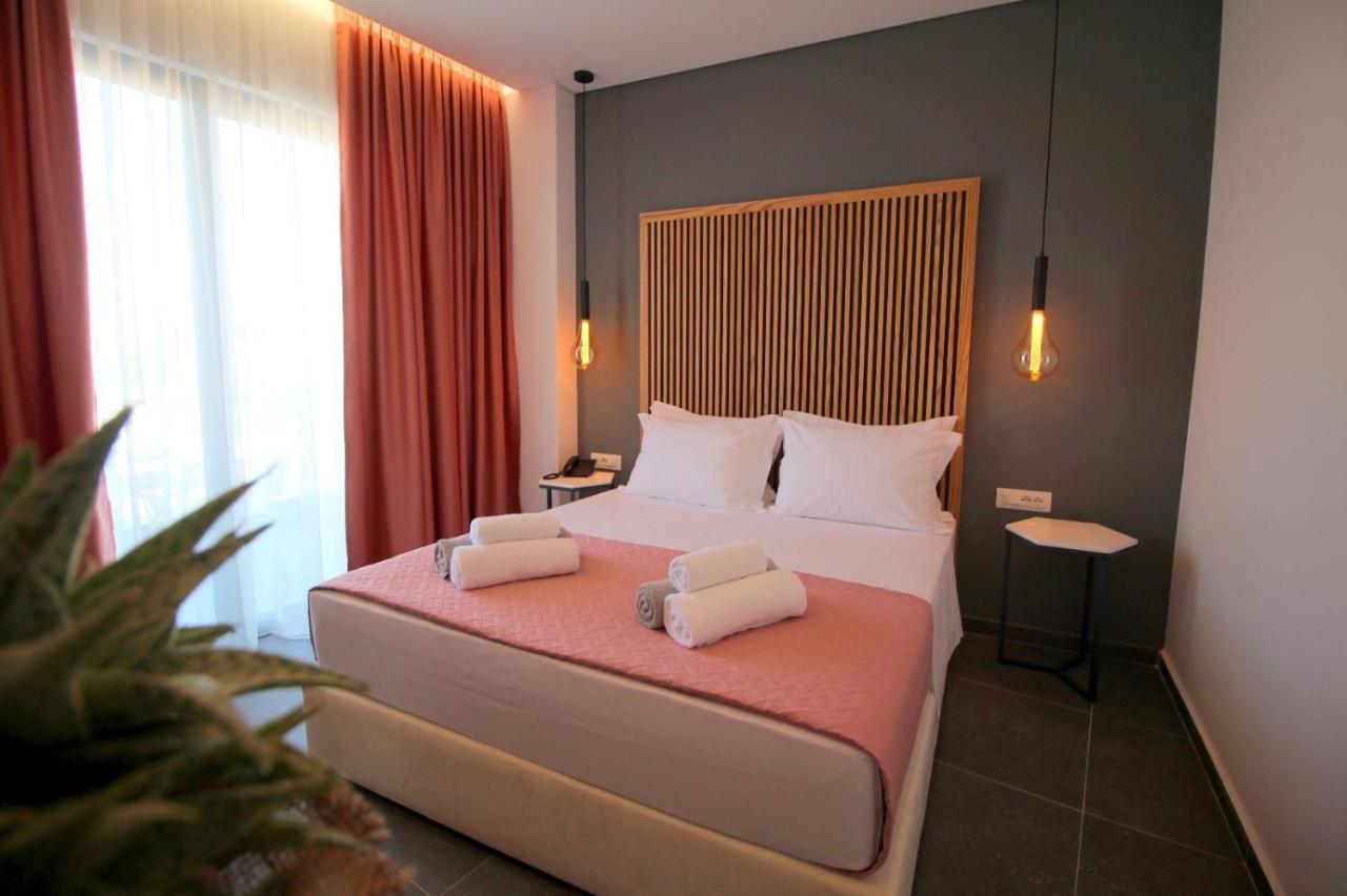 Blue Eye Hotel Ksamil Bagian luar foto